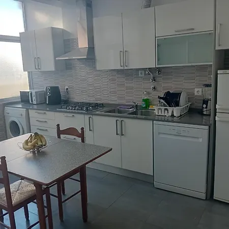 Casa Amarela Amadora
